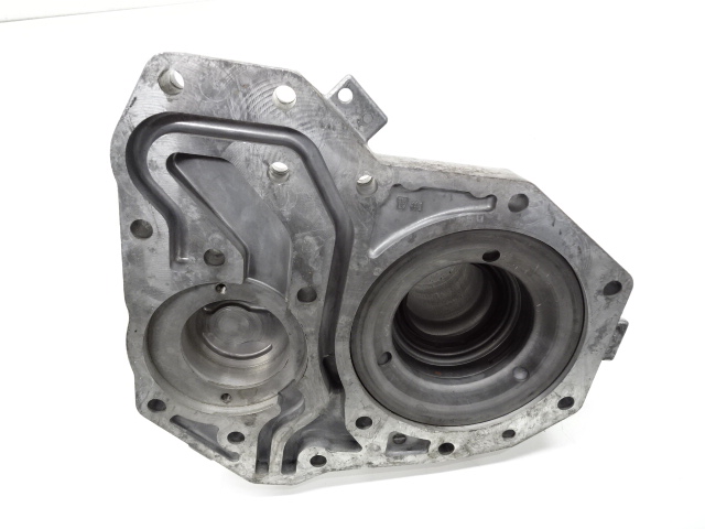 Clutch Housing Cover With Sleeve Bush Cf75 Shop   D1828555up Dsc019361 