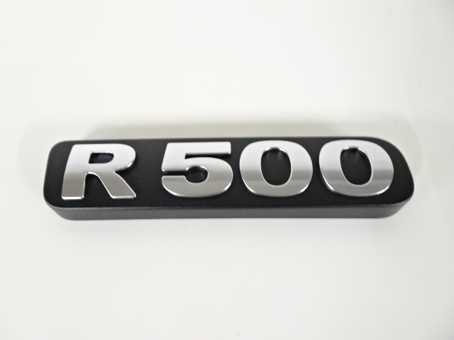 Embleem R500 R2 Shop